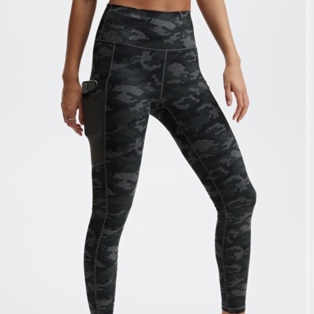 NWT Fabletics Powerhold High Waisted Camo Leggings